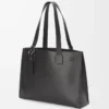 Bolso tote horizontal Buckle en piel de becerro clásica negra Bolso tote horizontal Buckle en piel de becerro clásica negra