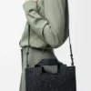 Bolso tote LOEWE Font pequeño en rafia Negro Bolso tote LOEWE Font pequeño en rafia Negro