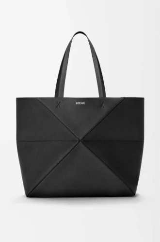 Bolso tote Puzzle Fold grande horizontal en suave piel de becerro granulada. Negro