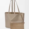 Bolso tote Puzzle Fold mediano horizontal en piel de becerro granulada suave Color arcilla Bolso tote Puzzle Fold mediano horizontal en piel de becerro granulada suave Color arcilla