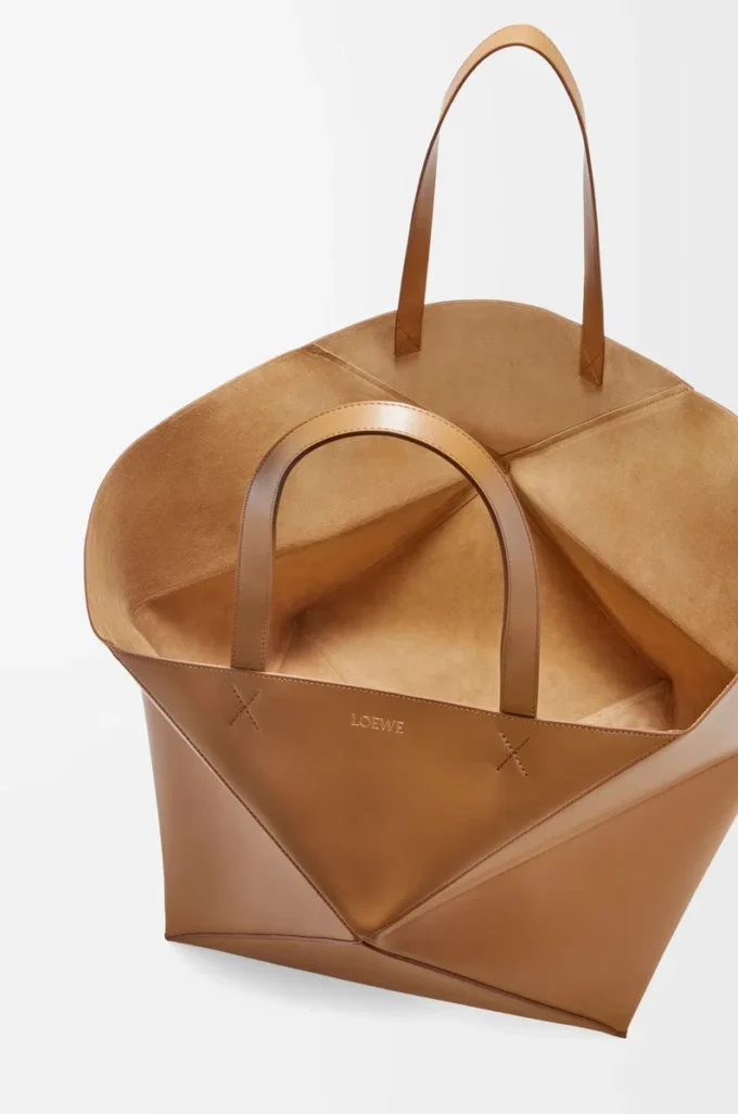 Bolso tote XXL Puzzle Fold en piel de becerro brillante Oak