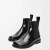 Bota Chelsea Campo en piel de becerro cepillada, color negro Bota Chelsea Campo en piel de becerro cepillada, color negro
