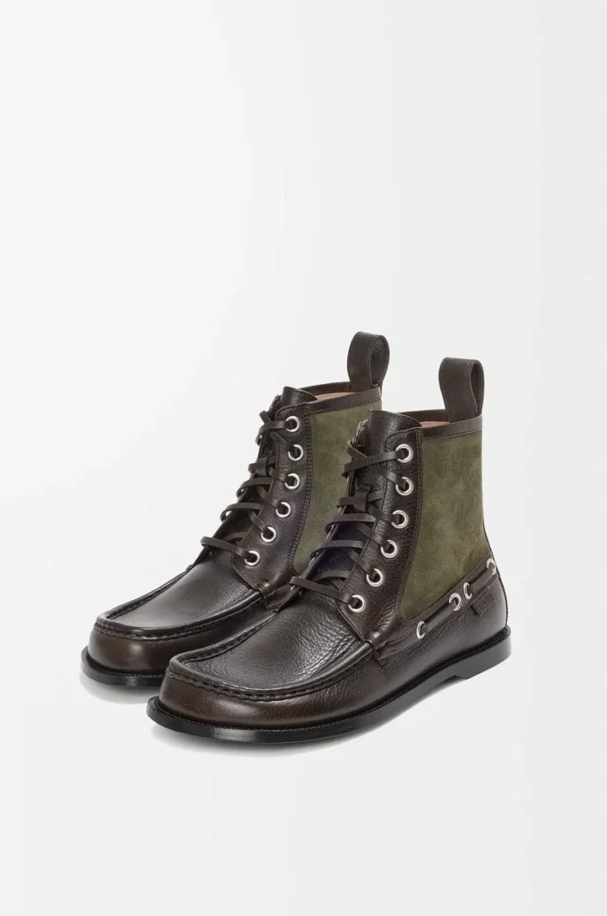 Botines tipo mocasín Campo en piel de becerro y ante marrón oscuro/verde Botines tipo mocasín Campo en piel de becerro y ante marrón oscuro/verde