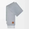Bufanda de mohair y lana Gris claro Bufanda de mohair y lana Gris claro