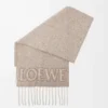 Bufanda LOEWE en mezcla de alpaca y lana Beige/Crudo Bufanda LOEWE en mezcla de alpaca y lana Beige/Crudo