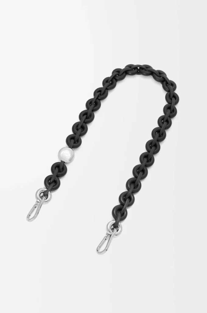 Cadena tipo donut en piel de becerro Black