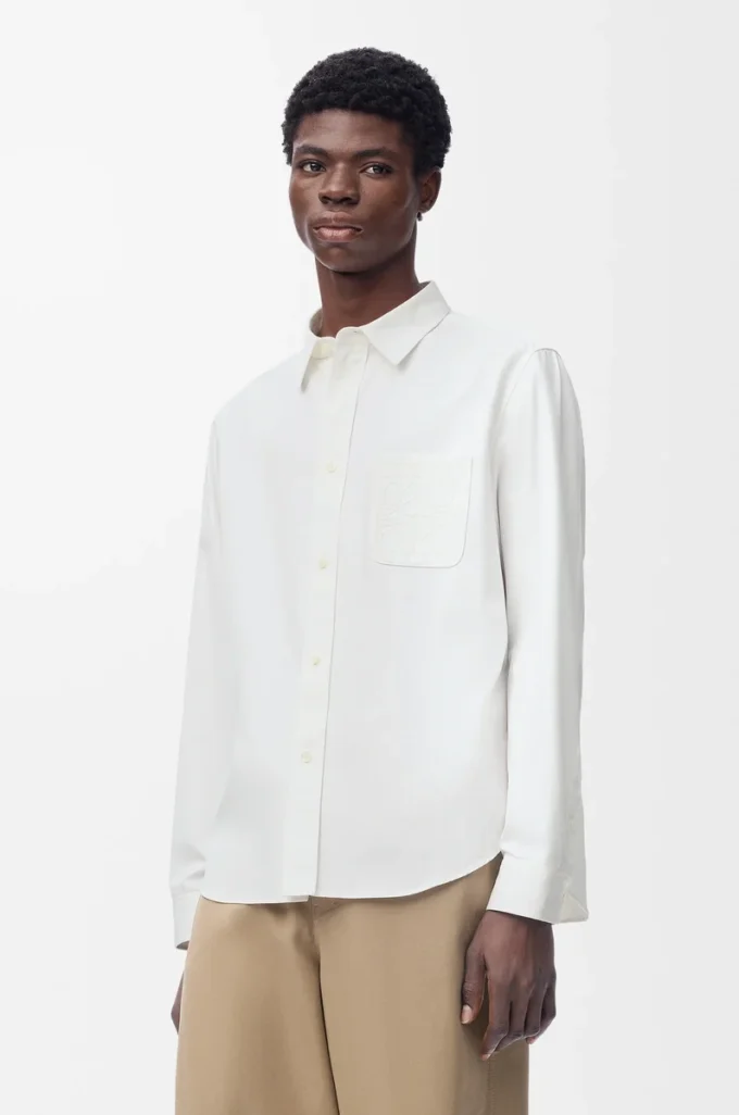 Camisa de algodón blanco