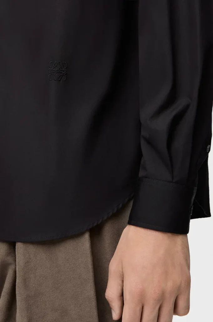 Camisa de algodón negro