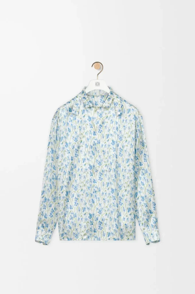 Camisa de viscosa blanca/azul Camisa de viscosa blanca/azul