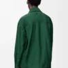Camisa drapeada de seda verde oscuro Camisa drapeada de seda verde oscuro