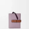 Cartera compacta con cremallera en piel de becerro granulada suave Dirty Mauve/Squirrel Cartera compacta con cremallera en piel de becerro granulada suave Dirty Mauve/Squirrel