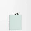 Cartera compacta con cremallera en piel de becerro granulada suave Frozen/Clay Cartera compacta con cremallera en piel de becerro granulada suave Frozen/Clay