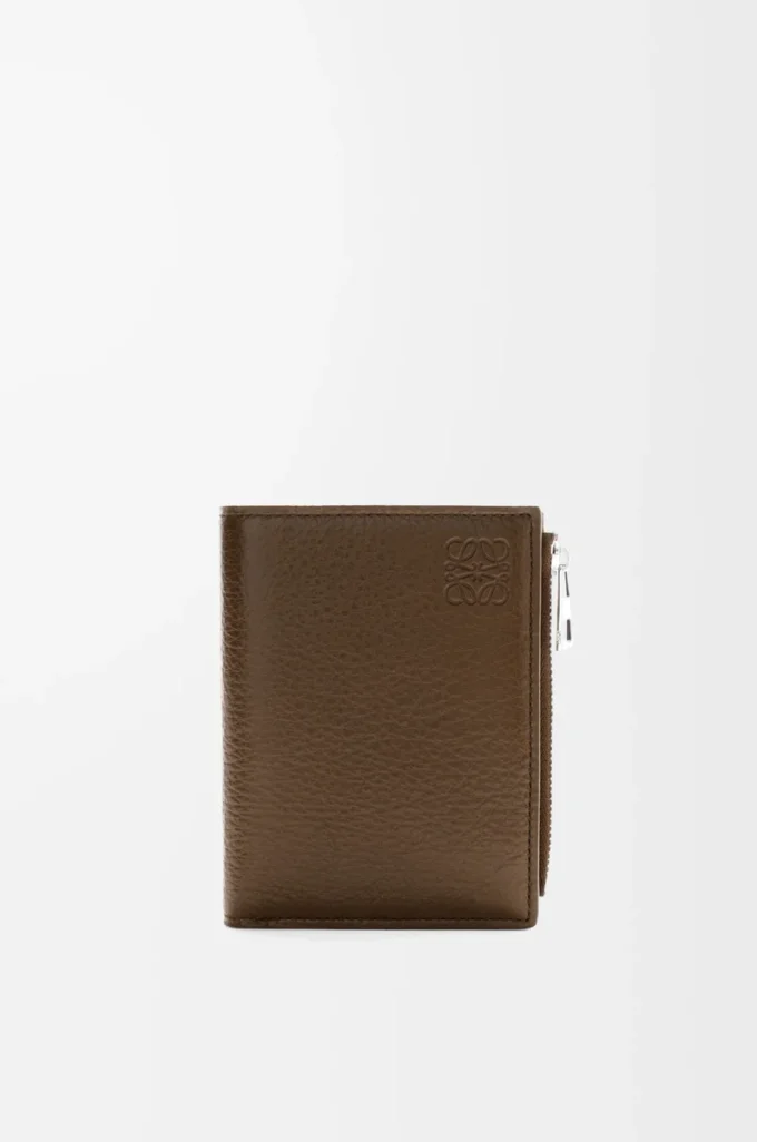Cartera compacta y delgada en piel de ciervo Tundra Cartera compacta y delgada en piel de ciervo Tundra