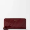 Cartera con cremallera y nudo en piel de anguila Dark Burgundy Cartera con cremallera y nudo en piel de anguila Dark Burgundy