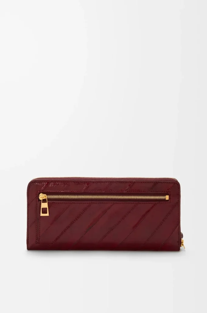 Cartera con cremallera y nudo en piel de anguila Dark Burgundy Cartera con cremallera y nudo en piel de anguila Dark Burgundy