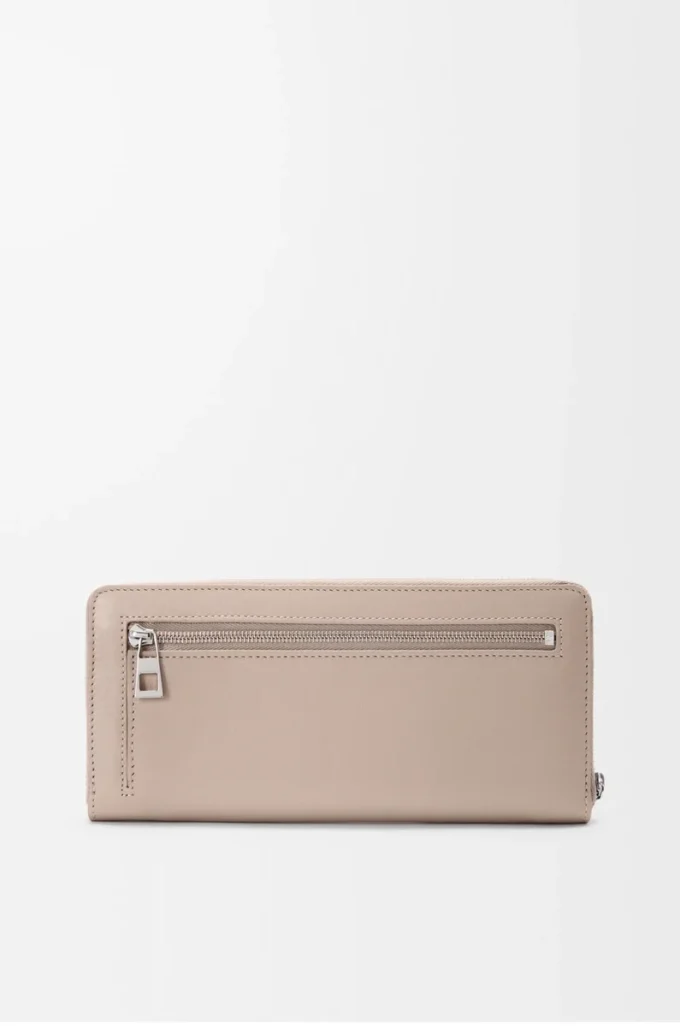 Cartera con cremallera y nudo en piel de becerro napa brillante Clay/Plum Cartera con cremallera y nudo en piel de becerro napa brillante Clay/Plum