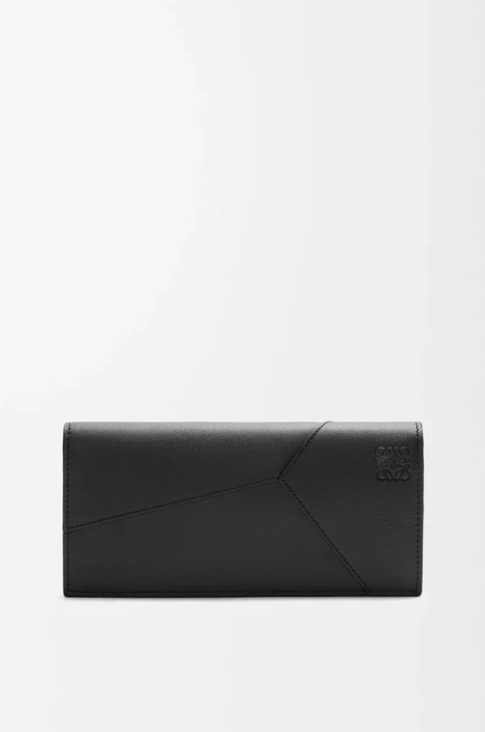 Cartera horizontal larga Puzzle en piel de becerro clásica. Cartera horizontal larga Puzzle en piel de becerro clásica.