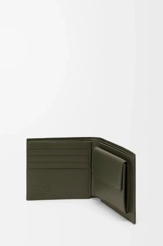 Cartera para monedas Puzzle con doble pliegue en piel de becerro clásica Dark Khaki Cartera para monedas Puzzle con doble pliegue en piel de becerro clásica Dark Khaki