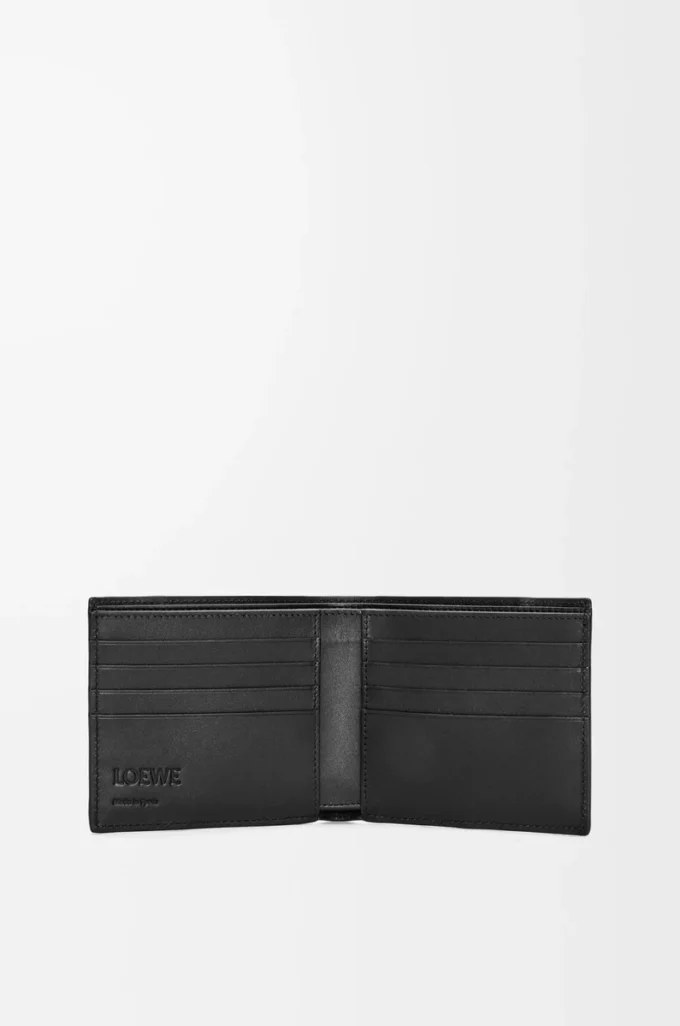 Cartera Puzzle con doble pliegue en piel de becerro clásica negra Cartera Puzzle con doble pliegue en piel de becerro clásica negra