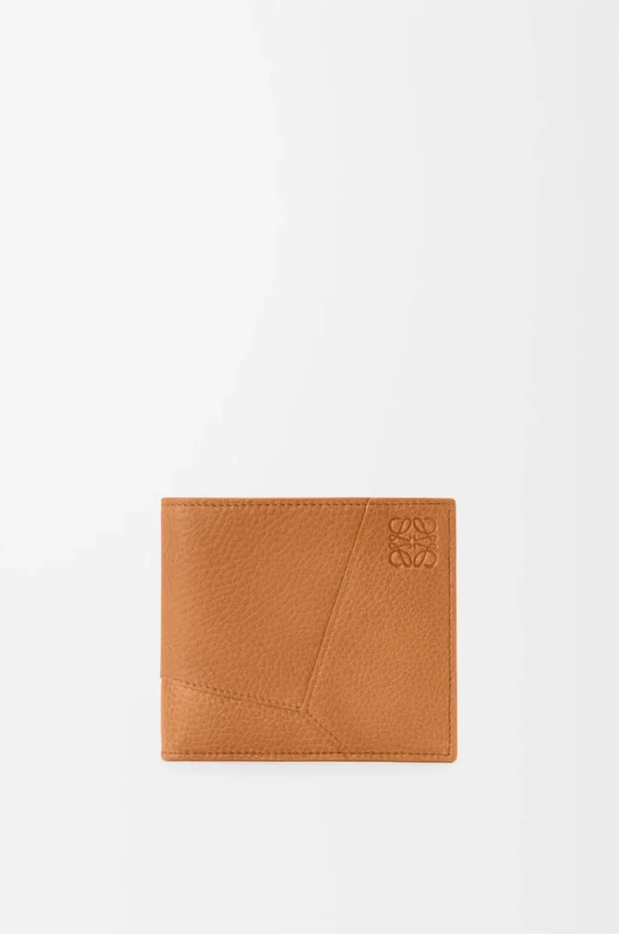 Cartera Puzzle de doble pliegue en suave piel de becerro granulada, color marrón claro cañón Cartera Puzzle de doble pliegue en suave piel de becerro granulada, color marrón claro cañón
