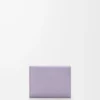 Cartera tríptica Anagram en piel de becerro granulada Dirty Mauve Cartera tríptica Anagram en piel de becerro granulada Dirty Mauve