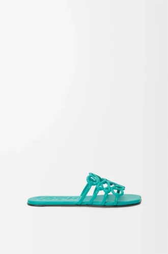 Chanclas Petal Anagram en piel de becerro suave Turquesa