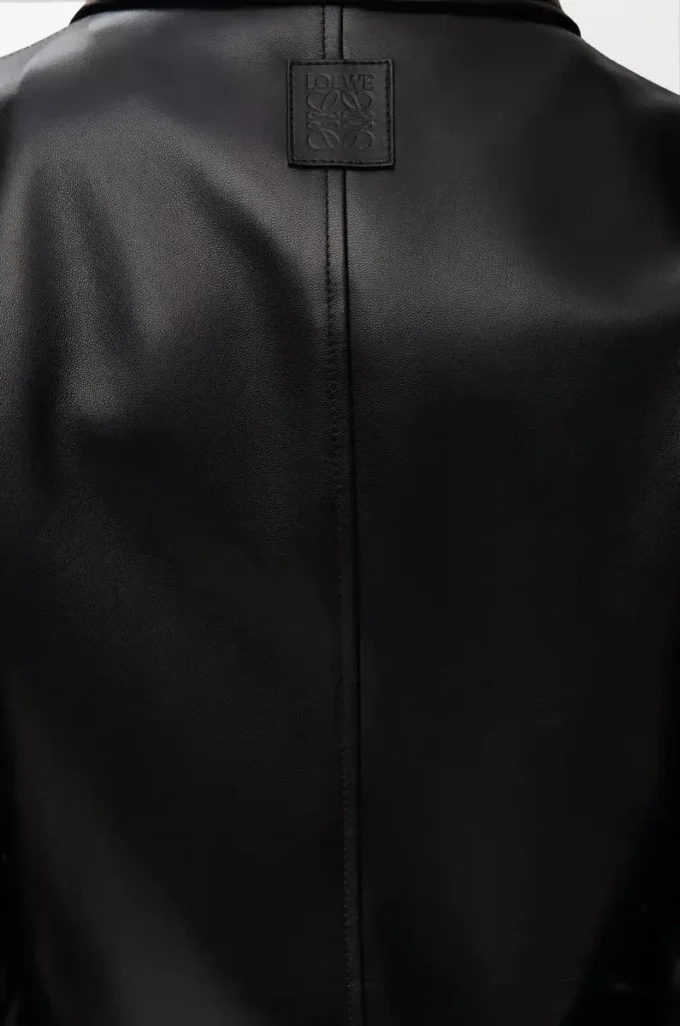Chaqueta con cinturón de piel de cordero napa negra Chaqueta con cinturón de piel de cordero napa negra