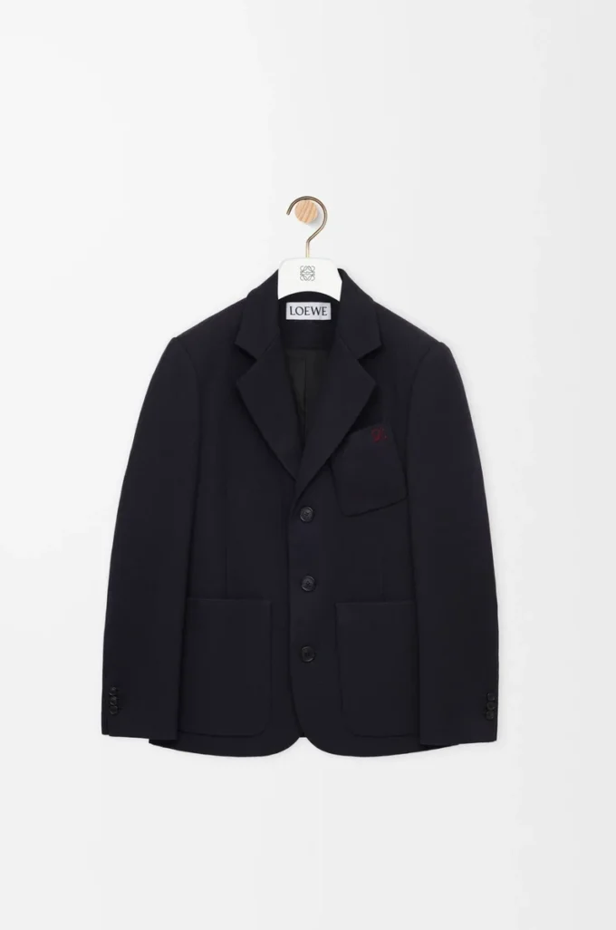 Chaqueta de lana azul marino oscuro Chaqueta de lana azul marino oscuro