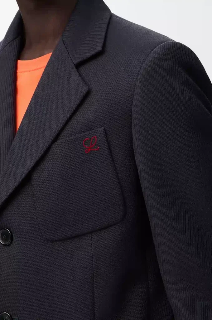 Chaqueta de lana azul marino oscuro Chaqueta de lana azul marino oscuro