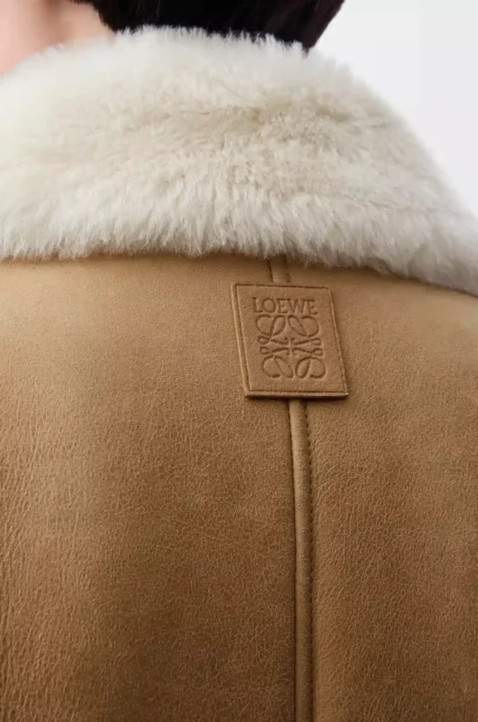Chaqueta de piel de oveja camel Chaqueta de piel de oveja camel