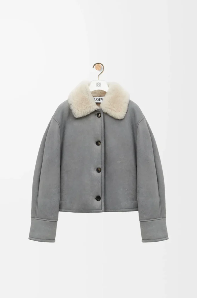 Chaqueta de piel de oveja gris Chaqueta de piel de oveja gris