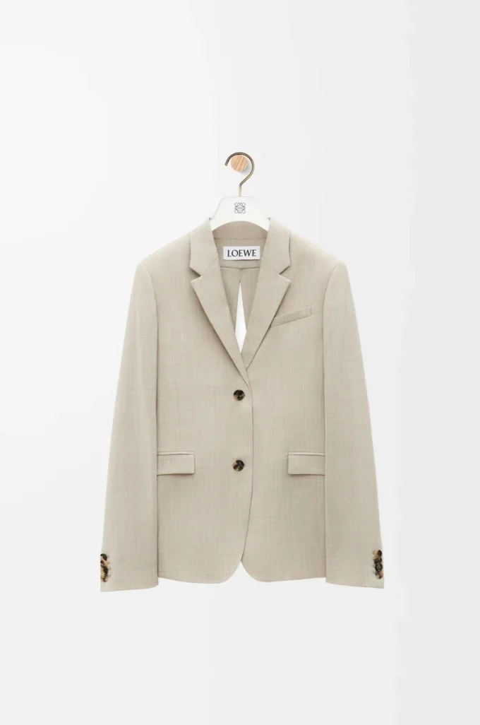 Chaqueta entallada de lana melange beige claro Chaqueta entallada de lana melange beige claro