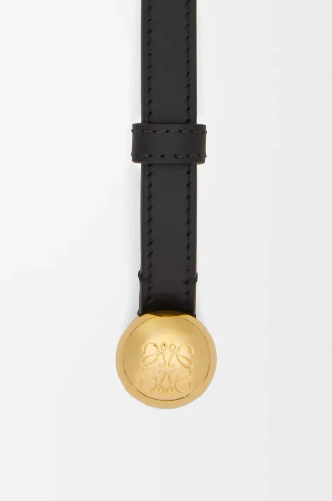 Cinturón Pebble de piel de becerro lisa Negro/Oro