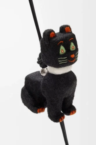 Colgante Futurist Cat en fieltro negro/naranja