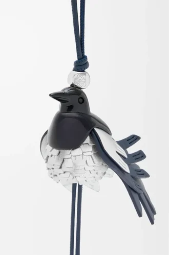 Colgante Magpie en piel de becerro clásica Negro/Plata