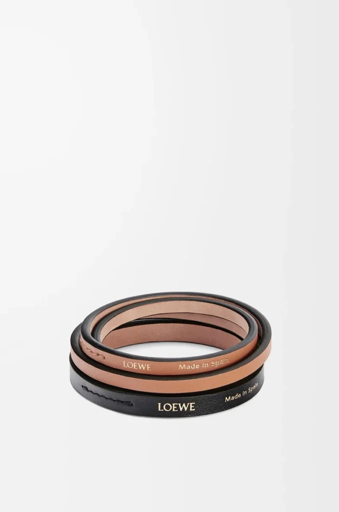 Conjunto de dos brazaletes en piel de becerro clásica Black/Tan Conjunto de dos brazaletes en piel de becerro clásica Black/Tan