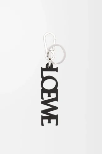 Dije LOEWE Signature en piel de becerro lisa. Negro
