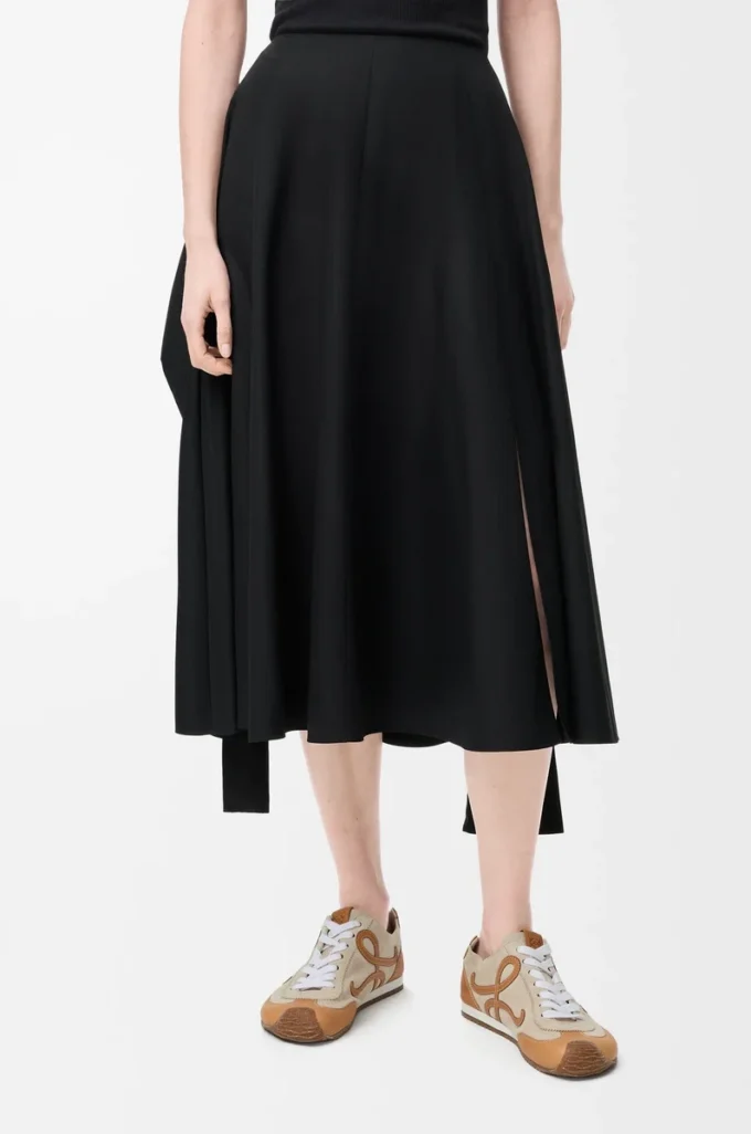 Falda cruzada de algodón negro