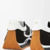 Flow Runner en nylon y ante Negro/Blanco