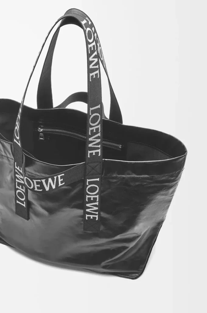 Fold Shopper en piel de becerro papel Negro Fold Shopper en piel de becerro papel Negro