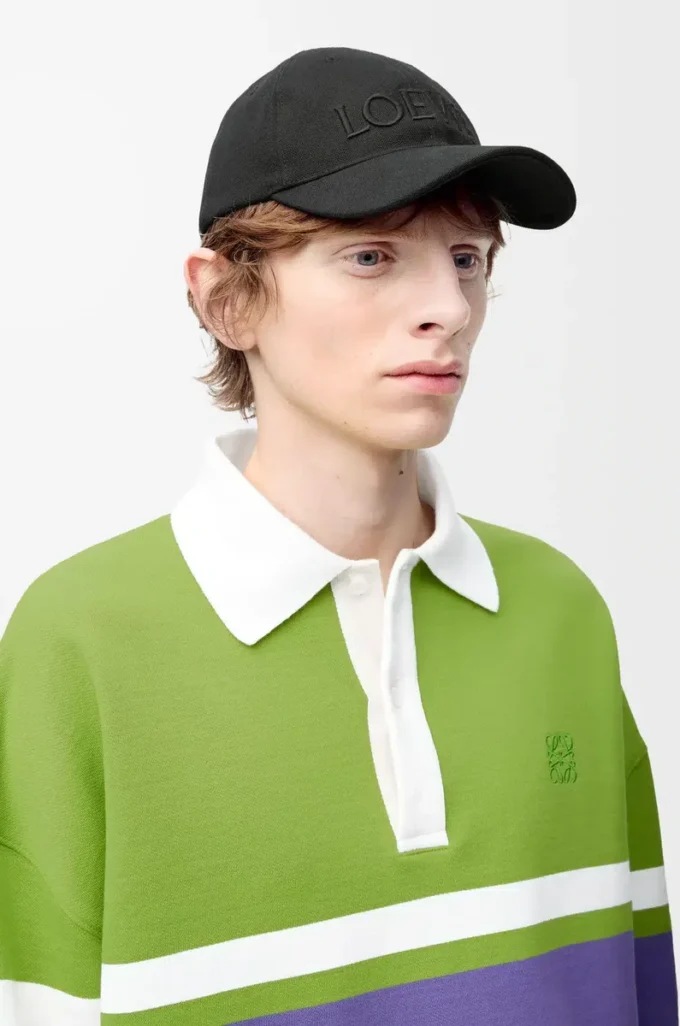 Gorra de lona en color negro