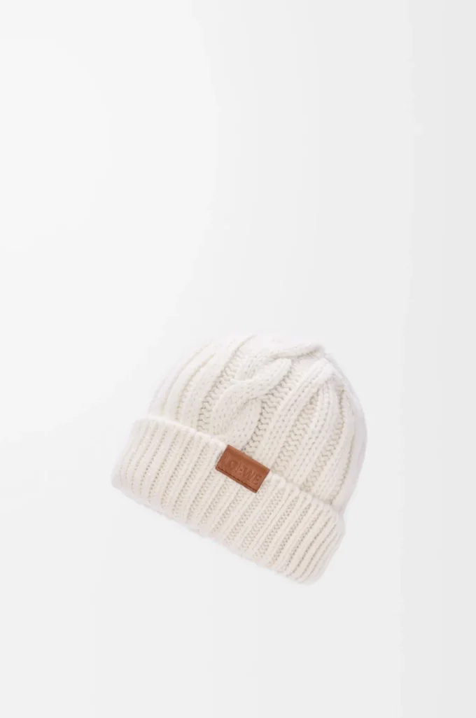 Gorro de lana en color crudo Gorro de lana en color crudo