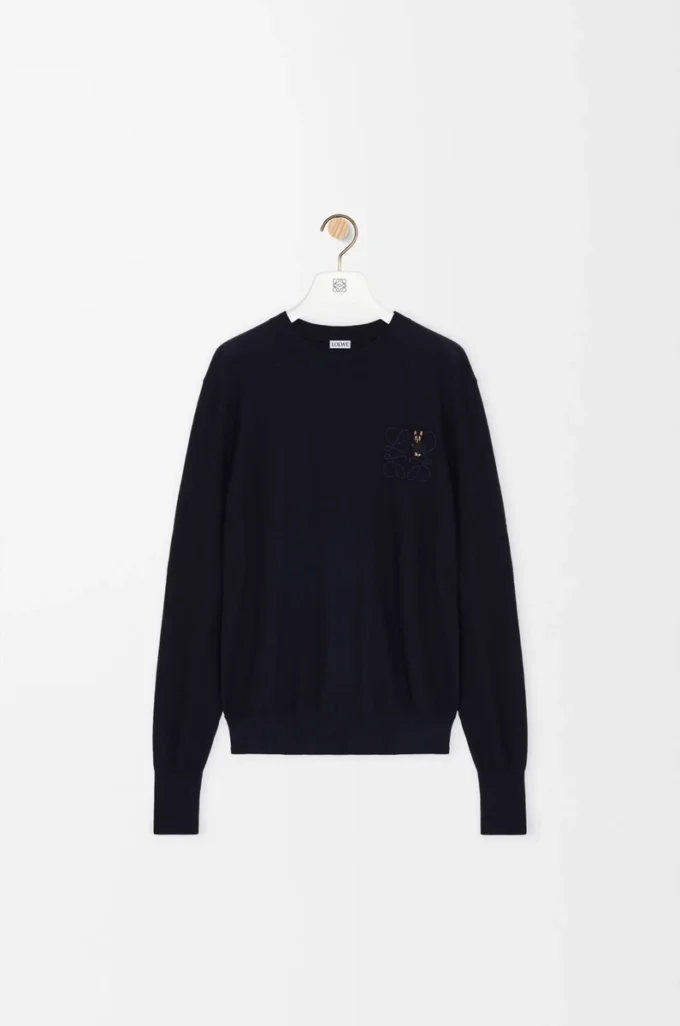Jersey de lana azul marino oscuro Jersey de lana azul marino oscuro