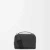 Mini bolso bandolera para cámara en piel de becerro granulada suave, color negro Mini bolso bandolera para cámara en piel de becerro granulada suave, color negro