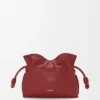 Mini bolso de mano Flamenco en piel de becerro napa rojo quemado Mini bolso de mano Flamenco en piel de becerro napa rojo quemado