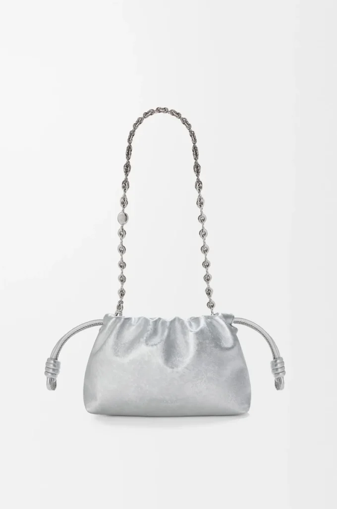 Mini bolso Flamenco en piel de becerro con estampado moiré Plata Mini bolso Flamenco en piel de becerro con estampado moiré Plata