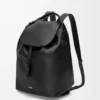 Mochila Flamenco en piel de becerro flexible y brillante. Negro Mochila Flamenco en piel de becerro flexible y brillante. Negro