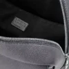 Mochila militar en piel de becerro granulada suave color antracita Mochila militar en piel de becerro granulada suave color antracita