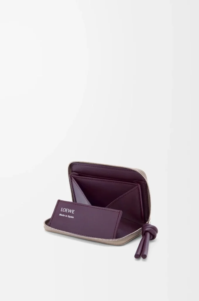 Monedero con cremallera en piel de becerro napa brillante Clay/Plum Monedero con cremallera en piel de becerro napa brillante Clay/Plum