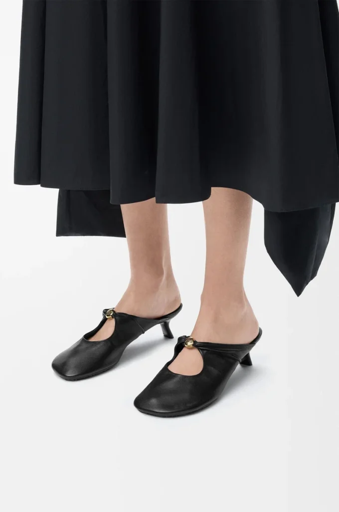 Mule Pebble Soft en piel de cordero napa Black Mule Pebble Soft en piel de cordero napa Black